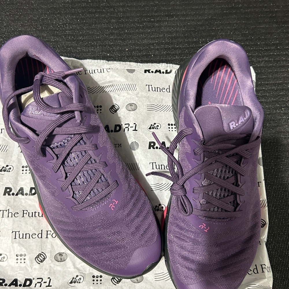 R.A.D R-1 Women's Sneakers